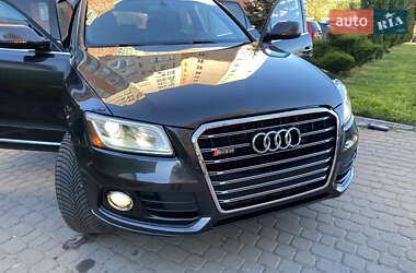 Внедорожник / Кроссовер Audi Q5 2016 в 