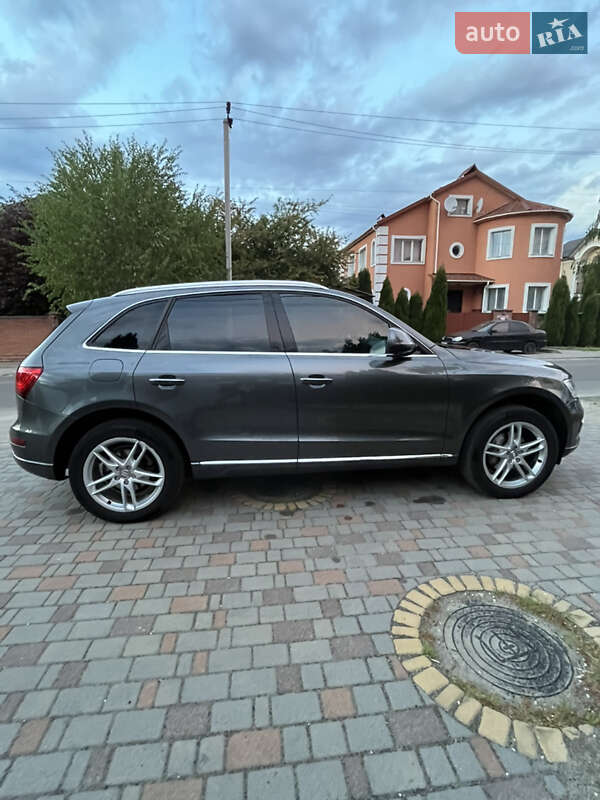 Внедорожник / Кроссовер Audi Q5 2015 в Киеве