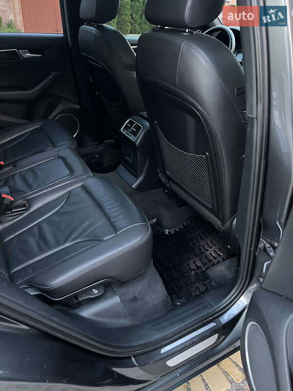 Внедорожник / Кроссовер Audi Q5 2015 в Киеве