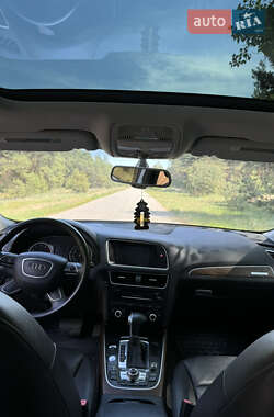 Внедорожник / Кроссовер Audi Q5 2013 в 