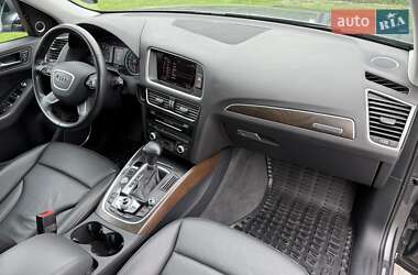 Внедорожник / Кроссовер Audi Q5 2016 в 