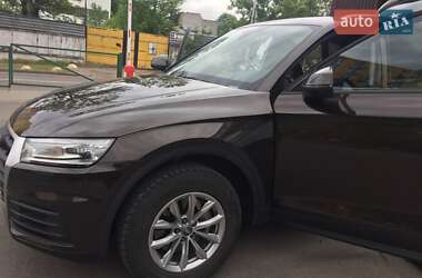 Позашляховик / Кросовер Audi Q5 2018 в Києві