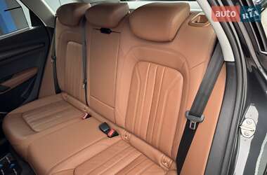 Внедорожник / Кроссовер Audi Q5 2021 в 