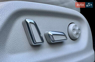 Позашляховик / Кросовер Audi Q5 2012 в 