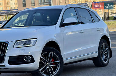 Позашляховик / Кросовер Audi Q5 2012 в 