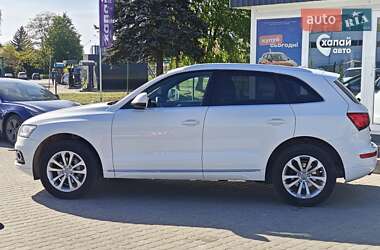 Внедорожник / Кроссовер Audi Q5 2012 в 