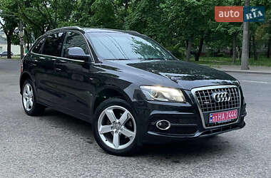 Внедорожник / Кроссовер Audi Q5 2011 в Сумах