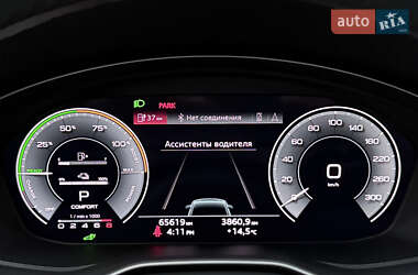 Позашляховик / Кросовер Audi Q5 2021 в 