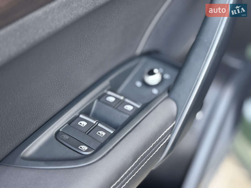 Внедорожник / Кроссовер Audi Q5 2021 в Одессе