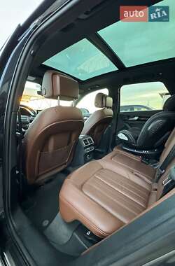 Позашляховик / Кросовер Audi Q5 2017 в 