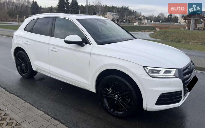 Внедорожник / Кроссовер Audi Q5 2017 в Золочеве