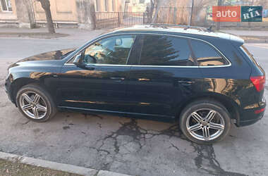 Внедорожник / Кроссовер Audi Q5 2010 в 
