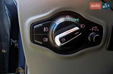 Внедорожник / Кроссовер Audi Q5 2009 в 