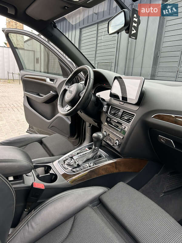 Позашляховик / Кросовер Audi Q5 2014 в Львові