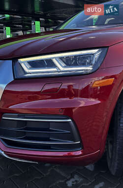 Позашляховик / Кросовер Audi Q5 2019 в Кам'янець-Подільському