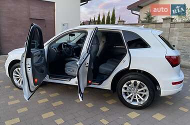 Внедорожник / Кроссовер Audi Q5 2015 в 