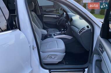 Внедорожник / Кроссовер Audi Q5 2015 в 