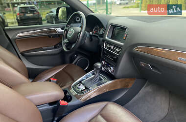 Внедорожник / Кроссовер Audi Q5 2015 в 