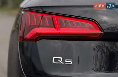 Внедорожник / Кроссовер Audi Q5 2019 в 