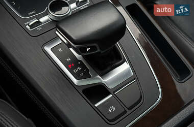 Внедорожник / Кроссовер Audi Q5 2019 в 