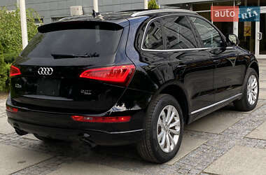 Позашляховик / Кросовер Audi Q5 2013 в 