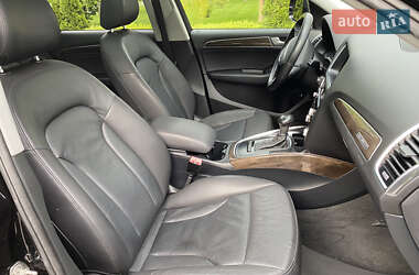 Позашляховик / Кросовер Audi Q5 2013 в 