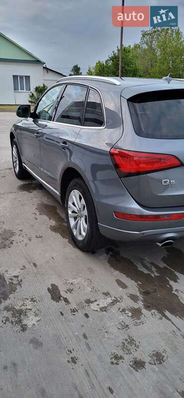 Внедорожник / Кроссовер Audi Q5 2013 в Вараше