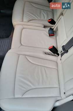 Внедорожник / Кроссовер Audi Q5 2013 в 