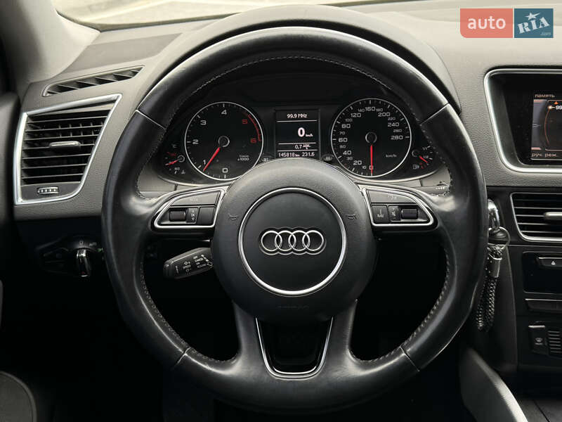 Позашляховик / Кросовер Audi Q5 2016 в Самборі