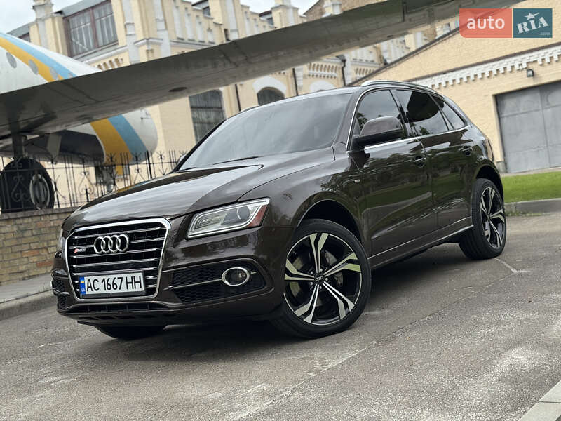 Внедорожник / Кроссовер Audi Q5 2012 в 