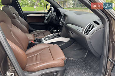 Внедорожник / Кроссовер Audi Q5 2012 в 
