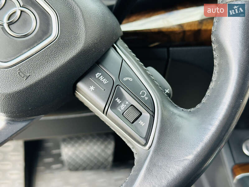 Внедорожник / Кроссовер Audi Q5 2018 в Харькове