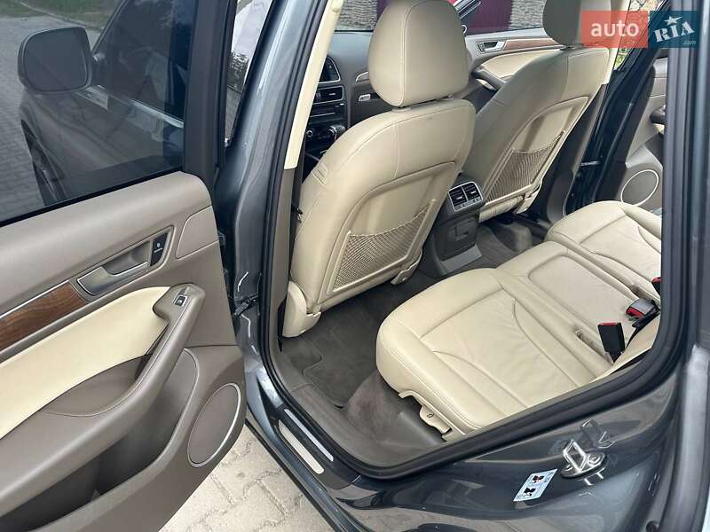 Позашляховик / Кросовер Audi Q5 2013 в Рівному