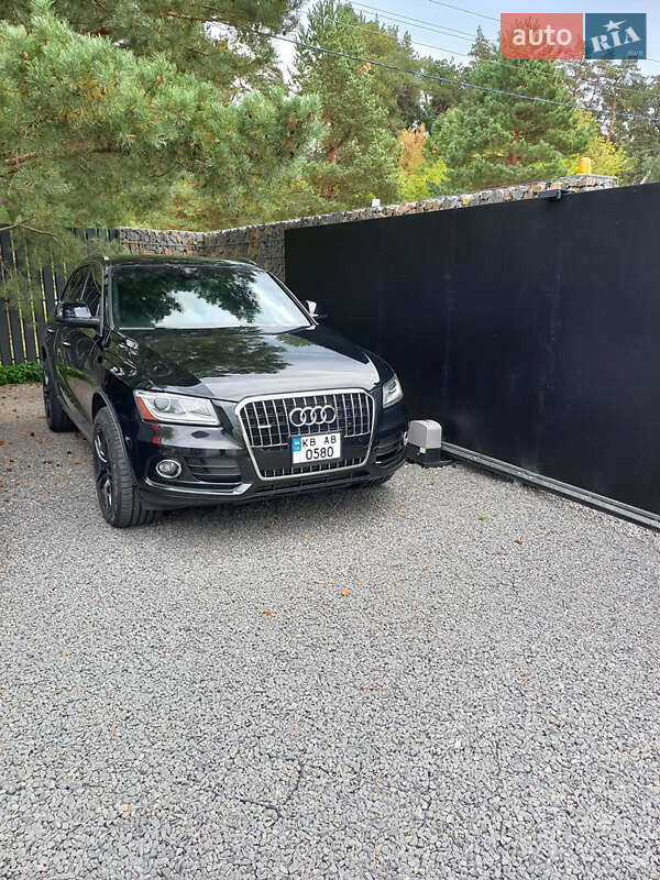 Внедорожник / Кроссовер Audi Q5 2014 в Шаргороде