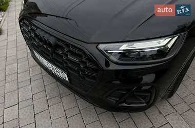 Внедорожник / Кроссовер Audi Q5 2022 в 