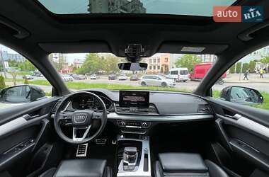 Внедорожник / Кроссовер Audi Q5 2022 в 