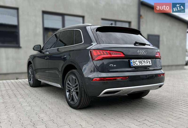 Внедорожник / Кроссовер Audi Q5 2019 в Львове