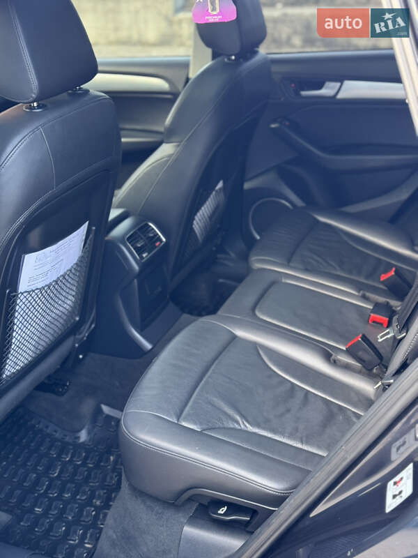 Позашляховик / Кросовер Audi Q5 2013 в Івано-Франківську