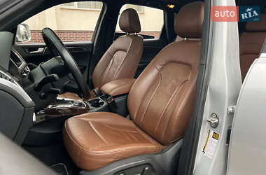 Внедорожник / Кроссовер Audi Q5 2011 в 
