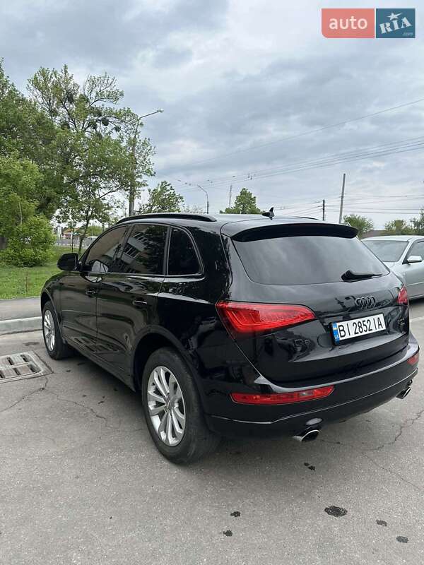 Внедорожник / Кроссовер Audi Q5 2014 в Полтаве