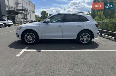 Позашляховик / Кросовер Audi Q5 2016 в Києві