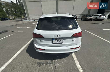 Позашляховик / Кросовер Audi Q5 2016 в Києві