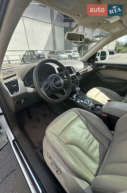 Позашляховик / Кросовер Audi Q5 2016 в Києві