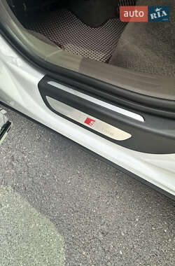 Позашляховик / Кросовер Audi Q5 2016 в Києві