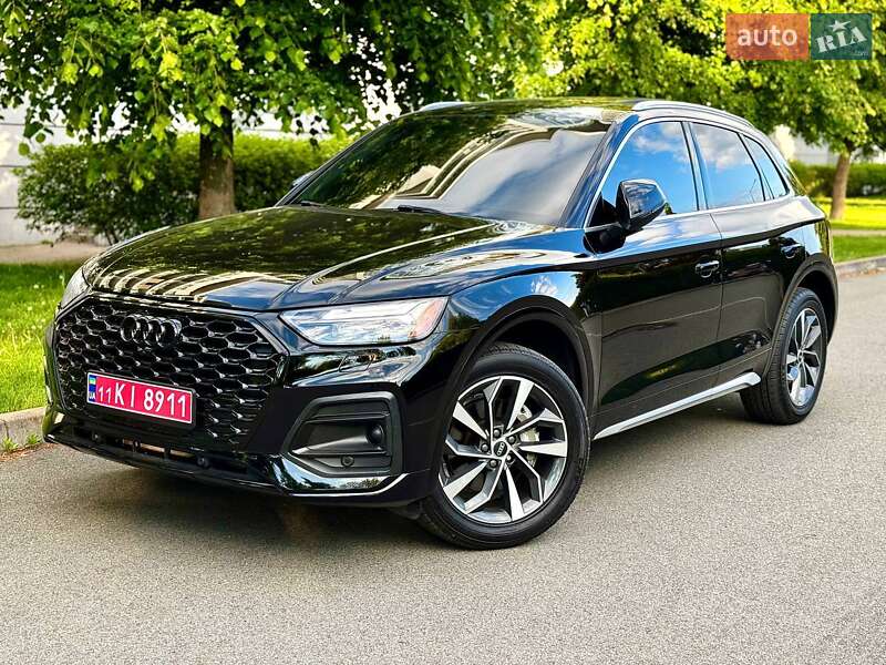 Внедорожник / Кроссовер Audi Q5 2021 в Киеве
