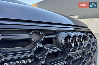 Внедорожник / Кроссовер Audi Q5 2021 в 