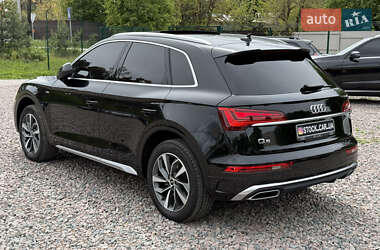 Внедорожник / Кроссовер Audi Q5 2022 в 