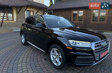 Внедорожник / Кроссовер Audi Q5 2019 в 