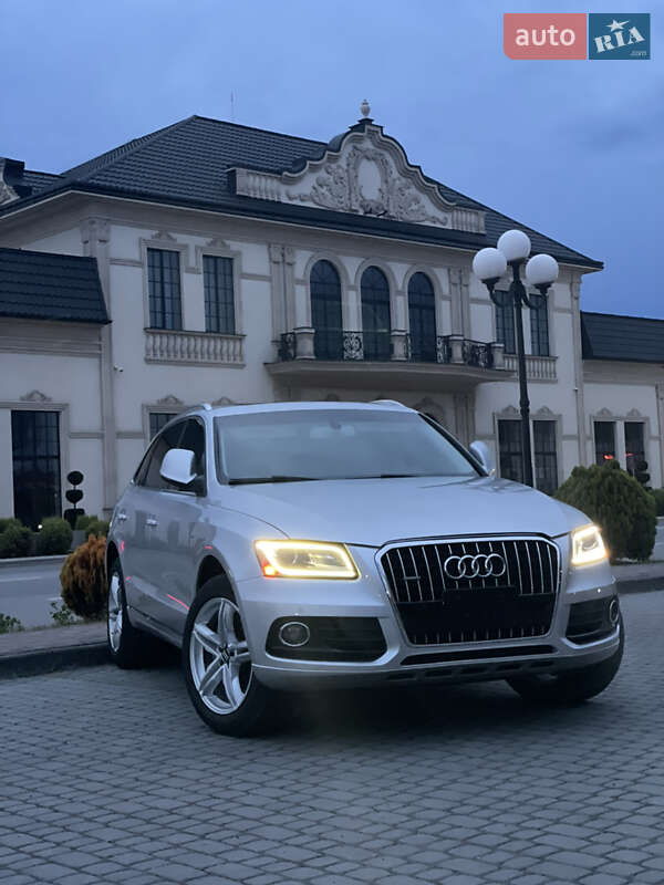 Внедорожник / Кроссовер Audi Q5 2012 в Мукачево