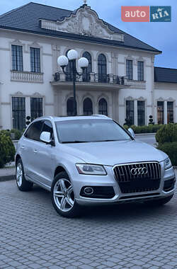 Позашляховик / Кросовер Audi Q5 2012 в 